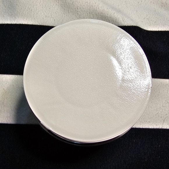 Moxy face cleanser - Picture 3 of 4